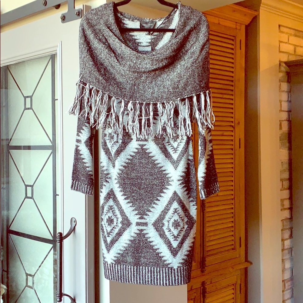 NWT Romeo and Juliet sweater dress small